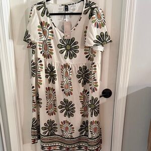 Sundress Emily Rose, two XL easy care Bohemian style tan with flowers